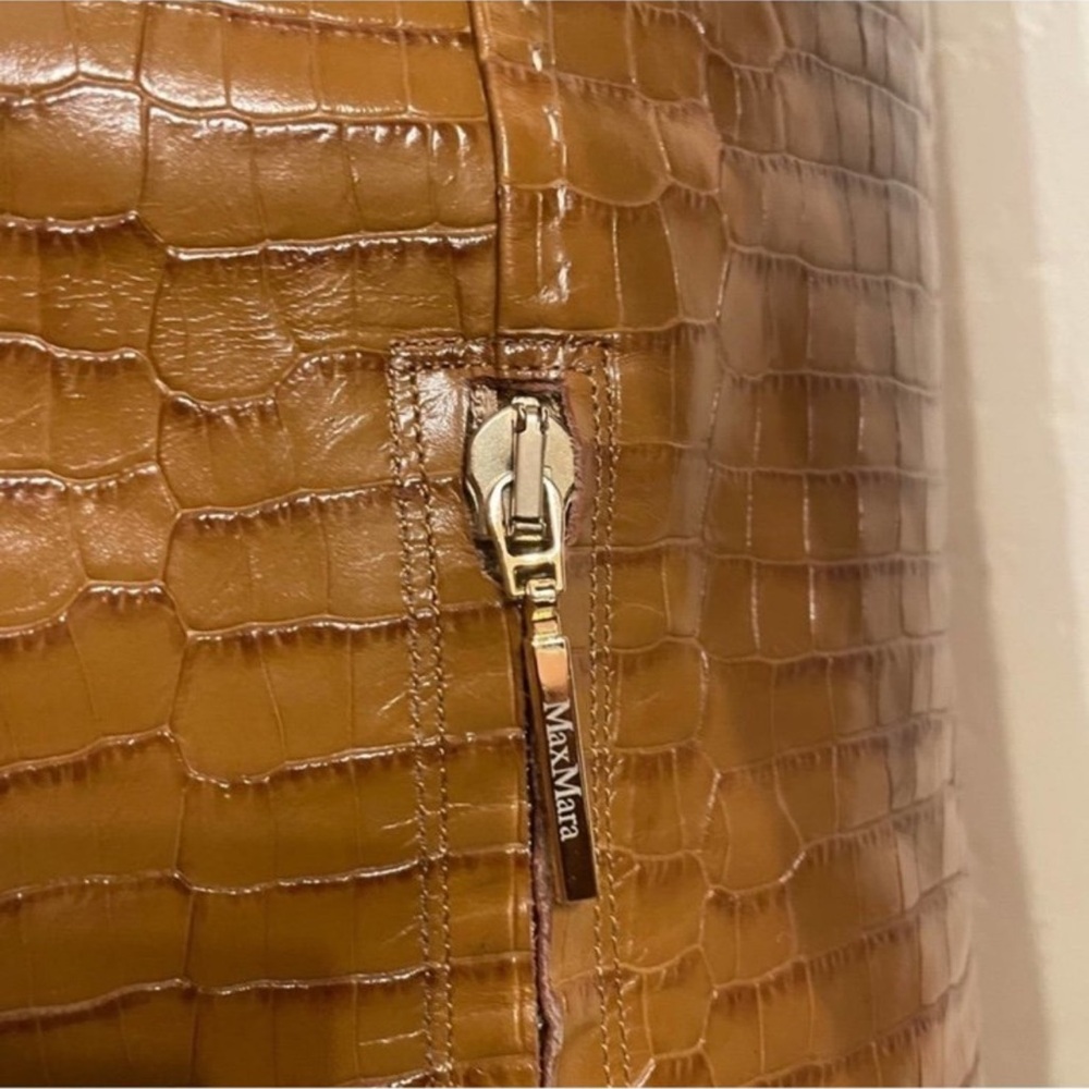 Maxmara over the knee croc embossed boots - Picture 9 of 10